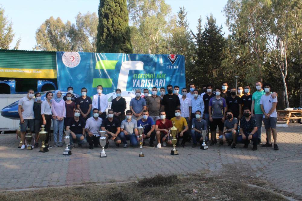 Prof. Dr. Tuncel, Çukurova Elektromobil Takımı’nı Ziyaret Etti