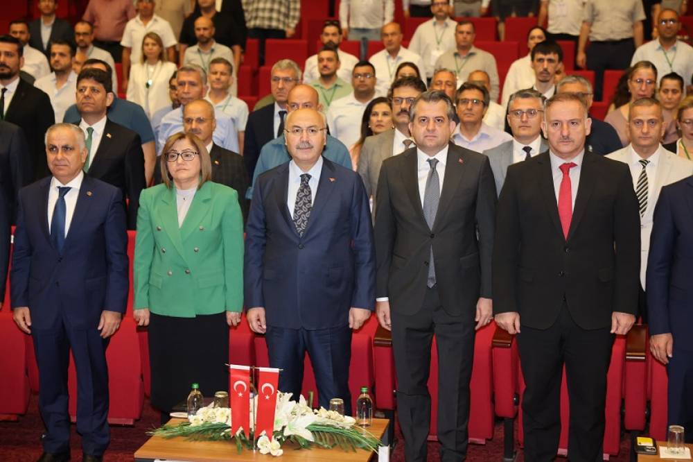 Çukurova Üniversitesi Ev Sahipliğinde, İstasyon Gaziantep Bölgesel Kalkınma ve Akademik İş Birliği Buluşması Düzenlendi. İstasyon Akademi Paydaşları Çalıştayda Bir Araya Geldi.