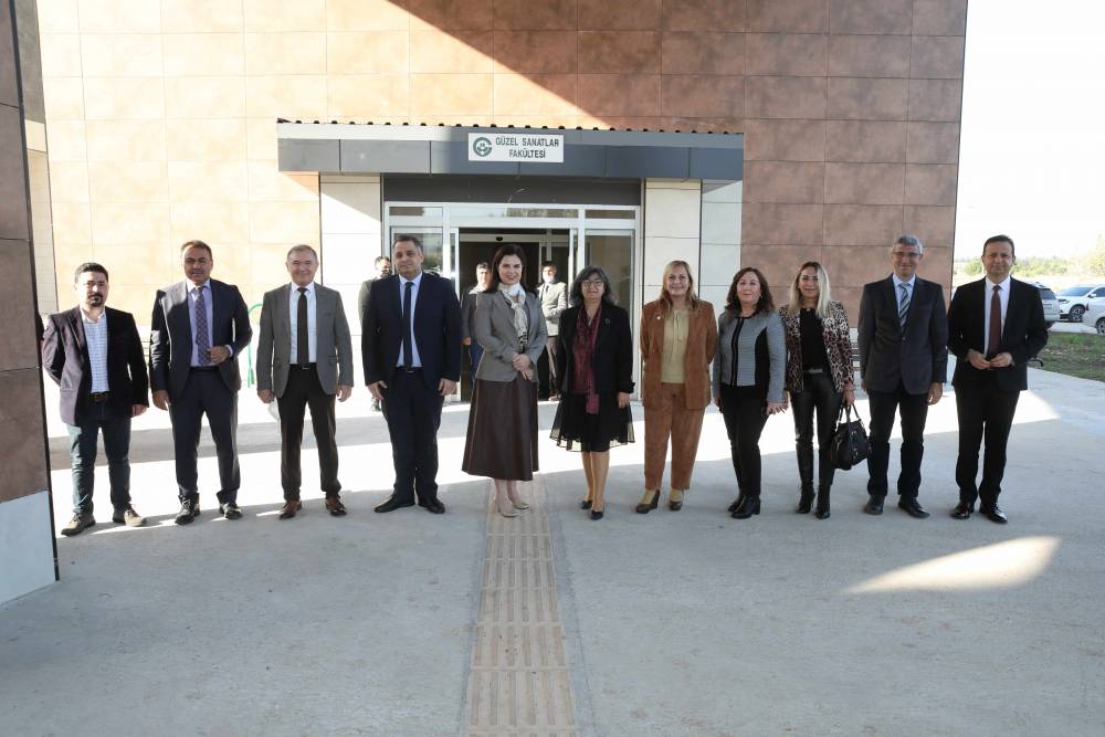 Rektör Prof. Dr. Tuncel’den Güzel Sanatlar Fakültesi’ne Hayırlı Olsun Ziyareti