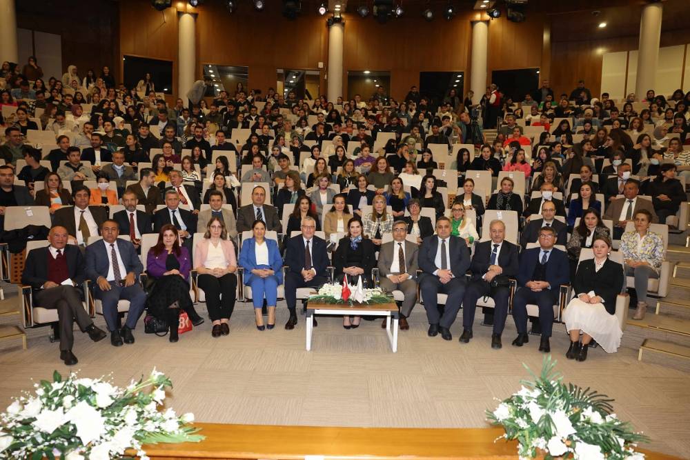 Çukurova Üniversitesi YÖKAK'tan Kurumsal Akreditasyon Almaya Hak Kazandı