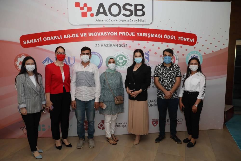 Çukurova Üniversitesi Öğrencilerine 5 Ayrı Ödül