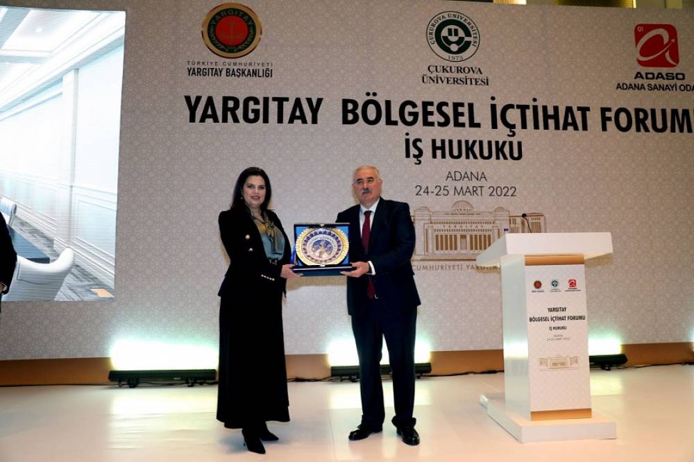 İş Hukuku Forumu Düzenlendi