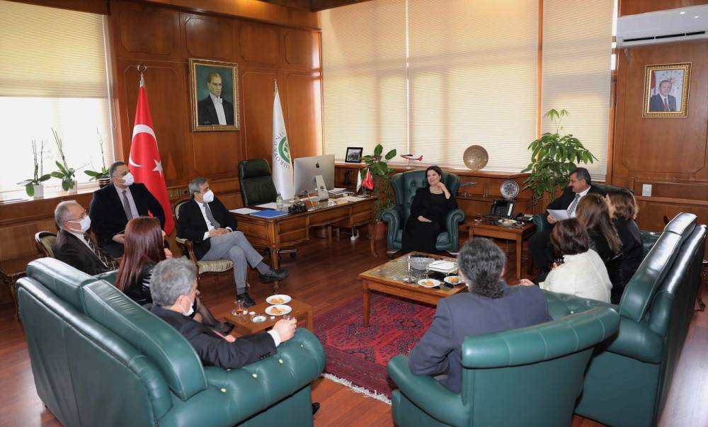 Rektör Prof. Dr. Tuncel, Anadolu Projesi Kapsamında Siirt Üniversitesi Rektörü Prof. Dr. Şındak’ı Ağırladı 