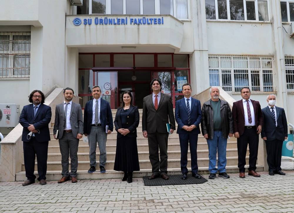 Rektör Prof. Dr. Tuncel, Su Ürünleri Fakültesini Ziyaret Etti