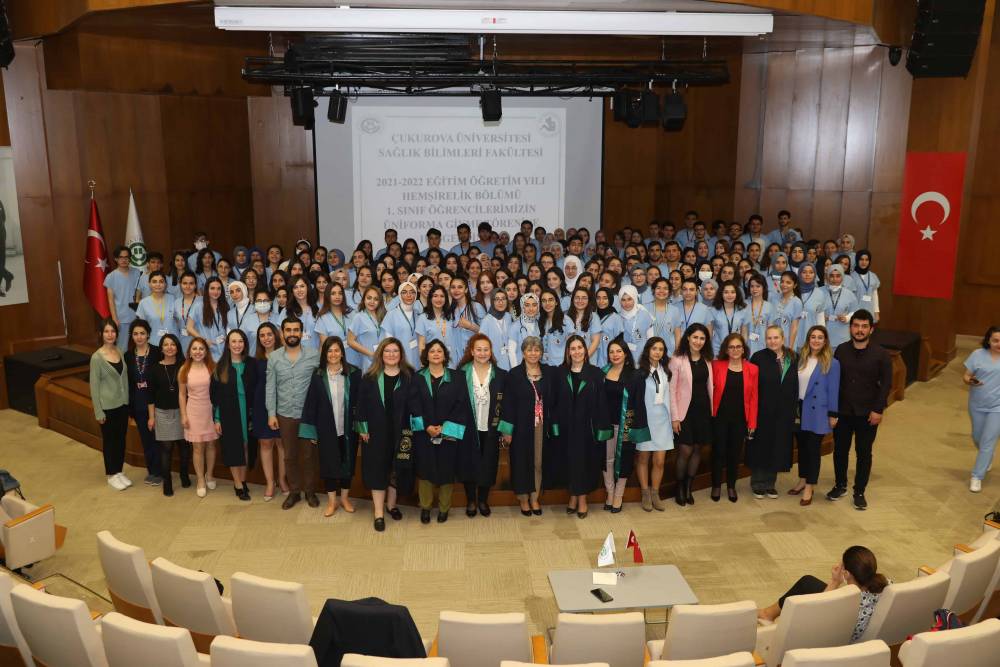 Geleceğin Hemşireleri Formalarını Giydi